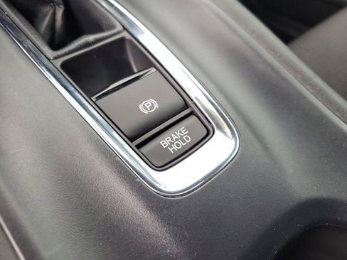 Used 2019 Honda HR-V EX image 24