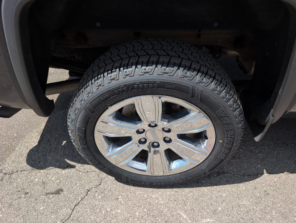 Used 2018 GMC Sierra 1500 SLT AWD/4WD image 9