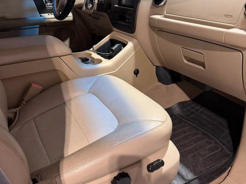 Used 2006 Ford Expedition King Ranch AWD/4WD image 8