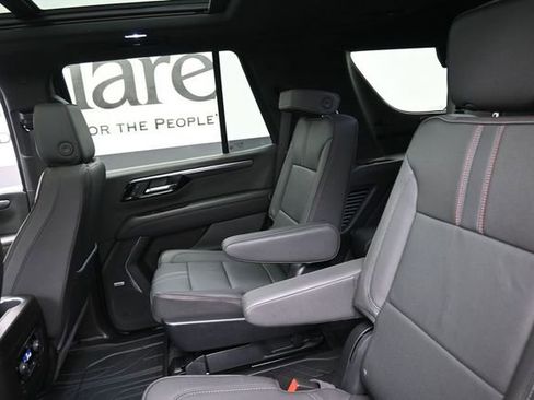 Used 2025 Chevrolet Tahoe RST w/ Advanced Technology Package AWD/4WD image 23