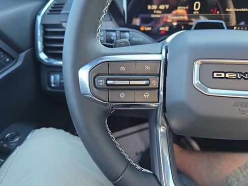 New 2026 GMC Acadia Denali w/ Super Cruise Package AWD/4WD image 19