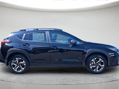 Used 2024 Subaru Crosstrek 2.0i Premium AWD/4WD image 1