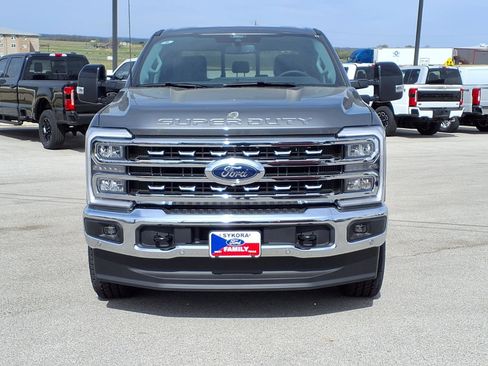New 2026 Ford F250 Lariat w/ Lariat Premium Package AWD/4WD image 2