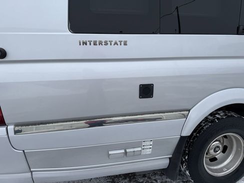 Used 2013 Mercedes-Benz Sprinter 3500 image 10