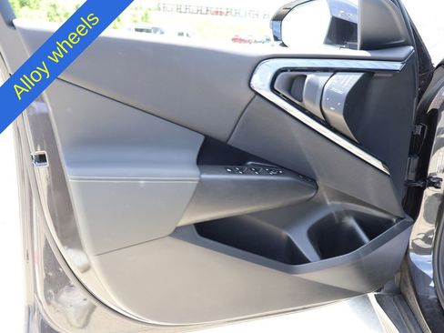 Used 2025 BMW X3 xDrive30i w/ Convenience Package AWD/4WD image 22