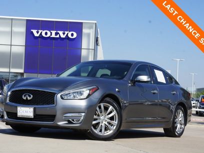 Used 2019 INFINITI Q70 Luxe