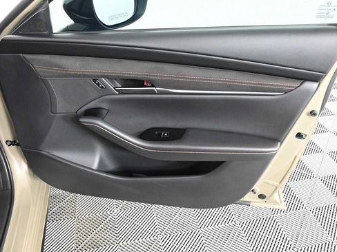 Used 2025 MAZDA MAZDA3 Carbon AWD/4WD image 10