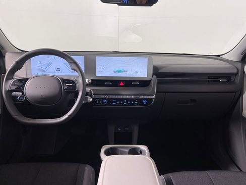 Used 2022 Hyundai Ioniq 5 SE image 14