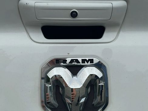Used 2019 RAM 1500 Big Horn AWD/4WD image 13