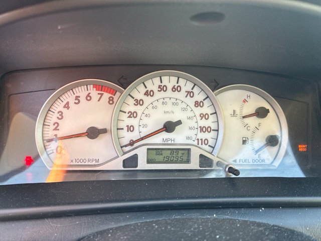 Used 2006 Toyota Corolla S FWD image 3