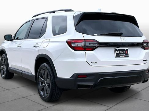 New 2026 Honda Pilot Sport image 12