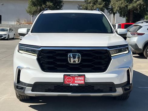 Used 2023 Honda Pilot Elite image 11