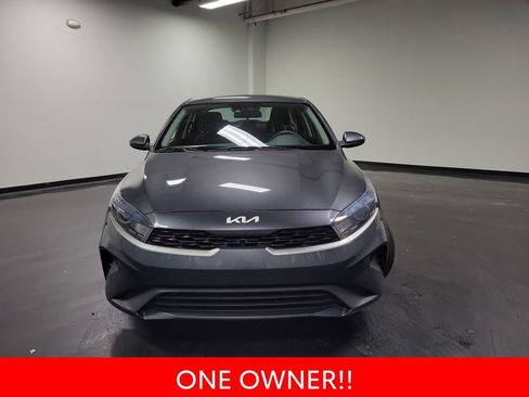 Used 2022 Kia Forte Sedan FWD image 3