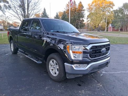 Used 2021 Ford F150 XLT w/ Equipment Group 301A Mid image 7