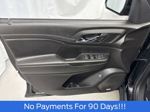 Used 2019 GMC Acadia SLT image 13