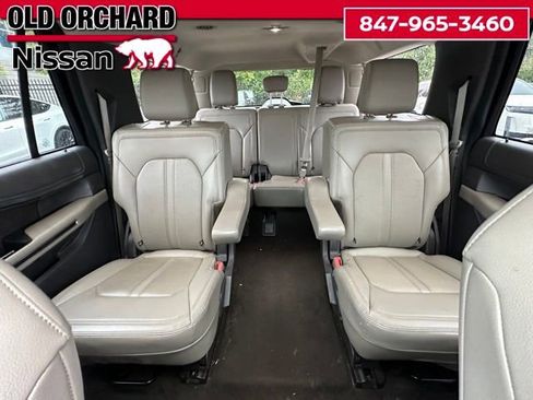 Used 2021 Ford Expedition Max Limited image 12