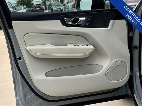 Used 2025 Volvo XC60 T8 Plus w/ Protection Package Premier image 23