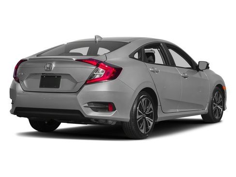 Used 2017 Honda Civic EX-T image 2