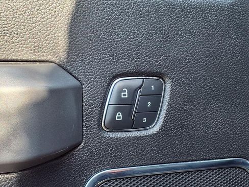 Used 2017 Ford F350 Platinum w/ Platinum Ultimate Package image 30