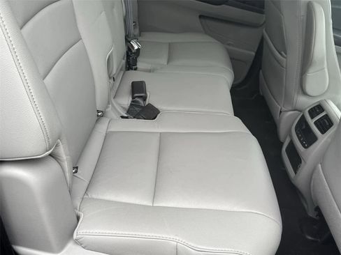 Used 2022 Honda Pilot EX-L image 15