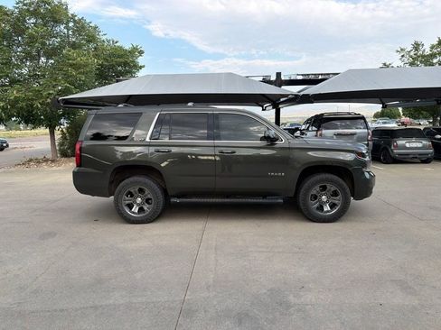 Used 2019 Chevrolet Tahoe LT w/ Off-Road Package AWD/4WD image 6
