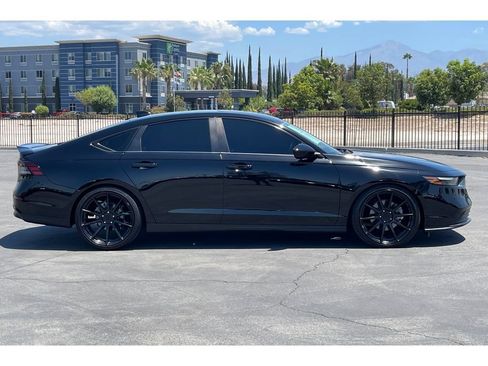 Used 2024 Honda Accord Sport image 7
