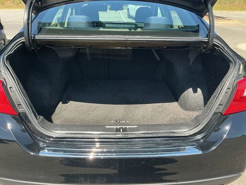 Used 2016 Nissan Altima 2.5 SR image 10