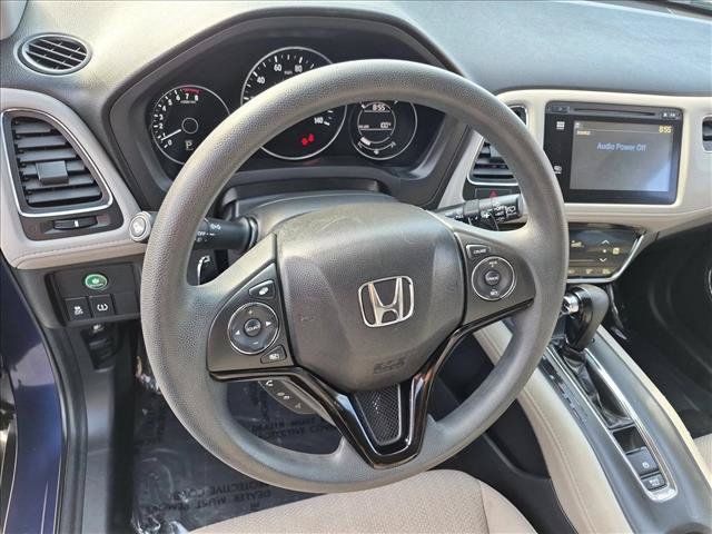 Used 2017 Honda HR-V EX image 11