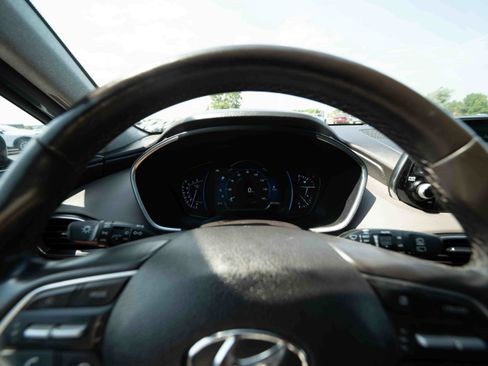 Used 2020 Hyundai Santa Fe Limited AWD/4WD image 15