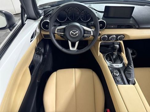New 2026 MAZDA MX-5 Miata Grand Touring w/ Appearance Package RWD image 18