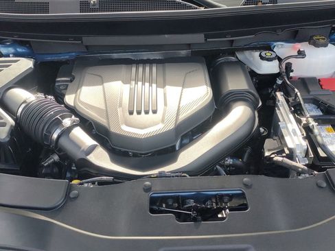 New 2026 Chevrolet Traverse LT w/ LPO, Floor Liner Package image 22