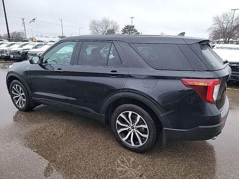 Used 2022 Ford Explorer ST-Line image 5