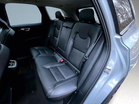 Used 2025 Volvo XC60 B5 Ultra w/ Protection Package Premier image 22