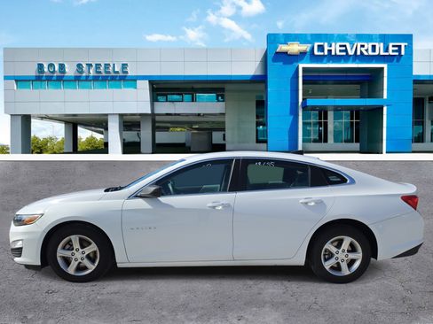 Used 2023 Chevrolet Malibu LS FWD image 4