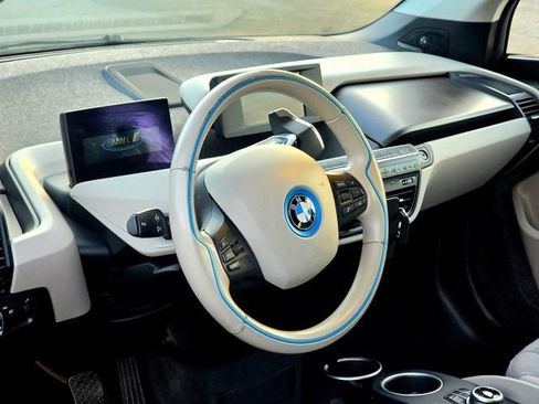 Used 2017 BMW i3 w/ Range Extender image 11