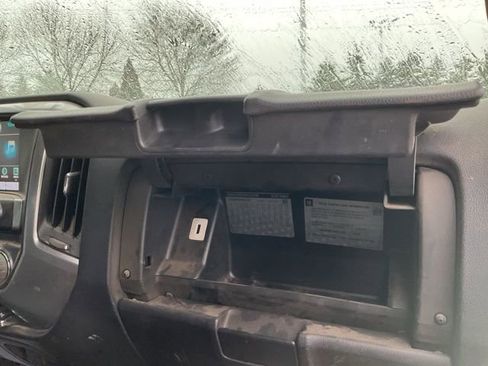 Used 2017 Chevrolet Silverado 1500 LT w/ All Star Edition image 20