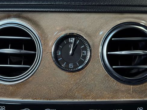 Used 2014 Mercedes-Benz S 550 Sedan image 21