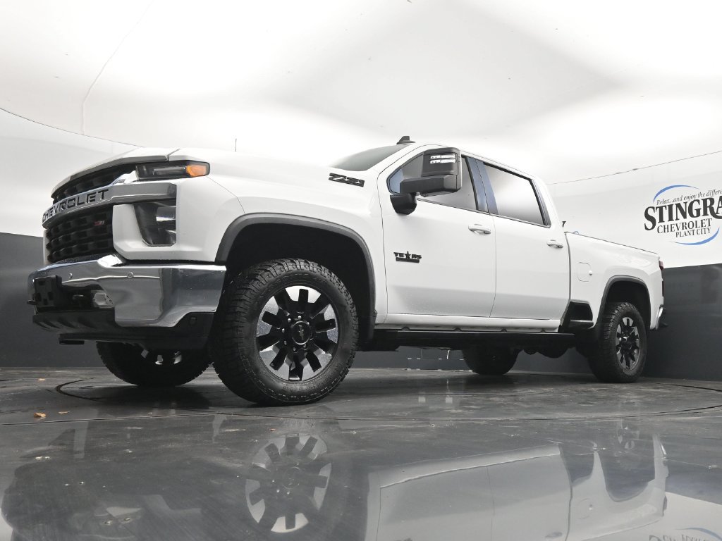 Used 2020 Chevrolet Silverado 2500 LT w/ Texas Edition AWD/4WD image 28