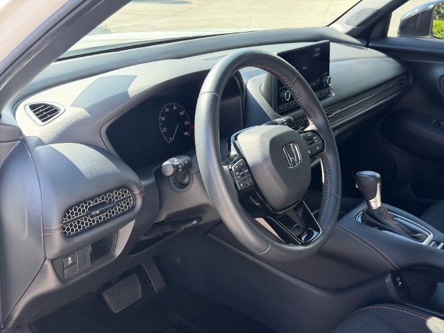 Certified 2025 Honda HR-V Sport image 13