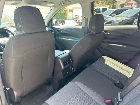 Used 2024 Chevrolet Equinox LT FWD image 14