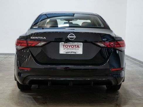 Used 2025 Nissan Sentra S image 6