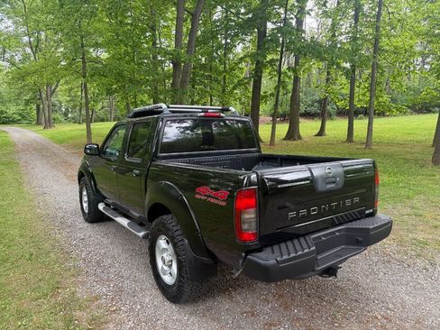 Used 2002 Nissan Frontier SE AWD/4WD image 21