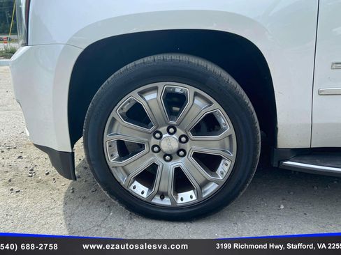Used 2016 GMC Yukon XL Denali w/ Open Road Package AWD/4WD image 10