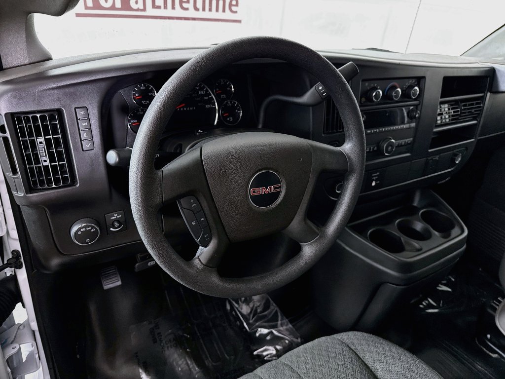 Used 2025 GMC Savana 2500 w/ Driver Convenience Package RWD image 3
