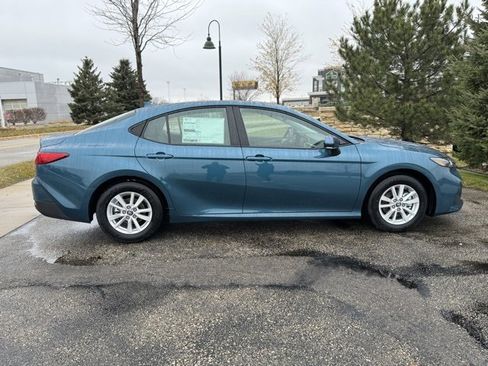 New 2026 Toyota Camry LE image 32