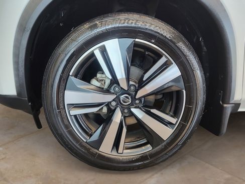 Used 2021 Nissan Rogue SL w/ Premium Package FWD image 31
