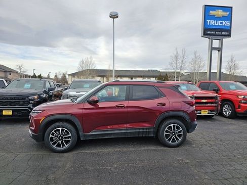 Certified 2025 Chevrolet TrailBlazer LT image 1