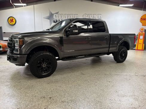 Used 2020 Ford F250 Lariat AWD/4WD image 1