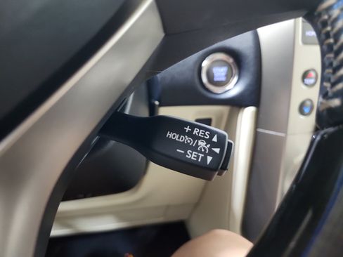 Used 2020 Lexus GX 460 Luxury w/ Accessory Package AWD/4WD image 29