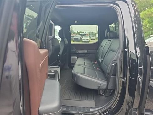 Used 2023 Ford F150 Lariat w/ Equipment Group 502A High AWD/4WD image 4